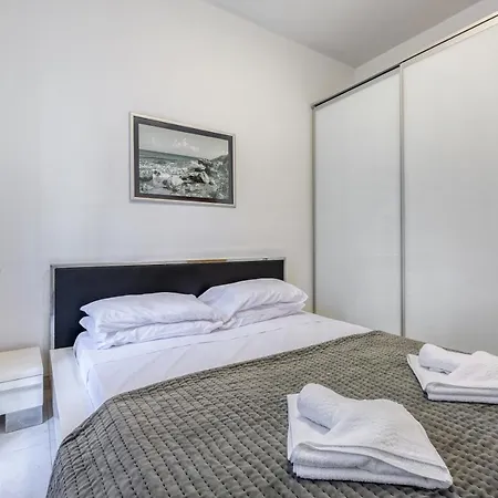 Stylish & Cozy 1 Bedroom In The Heart Of Paceville By 360 Estates * Saint Julian's